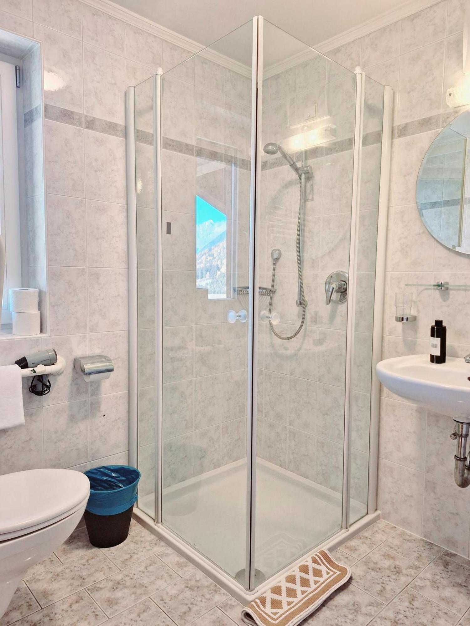 Hotel Poernbacher Olang Екстер'єр фото