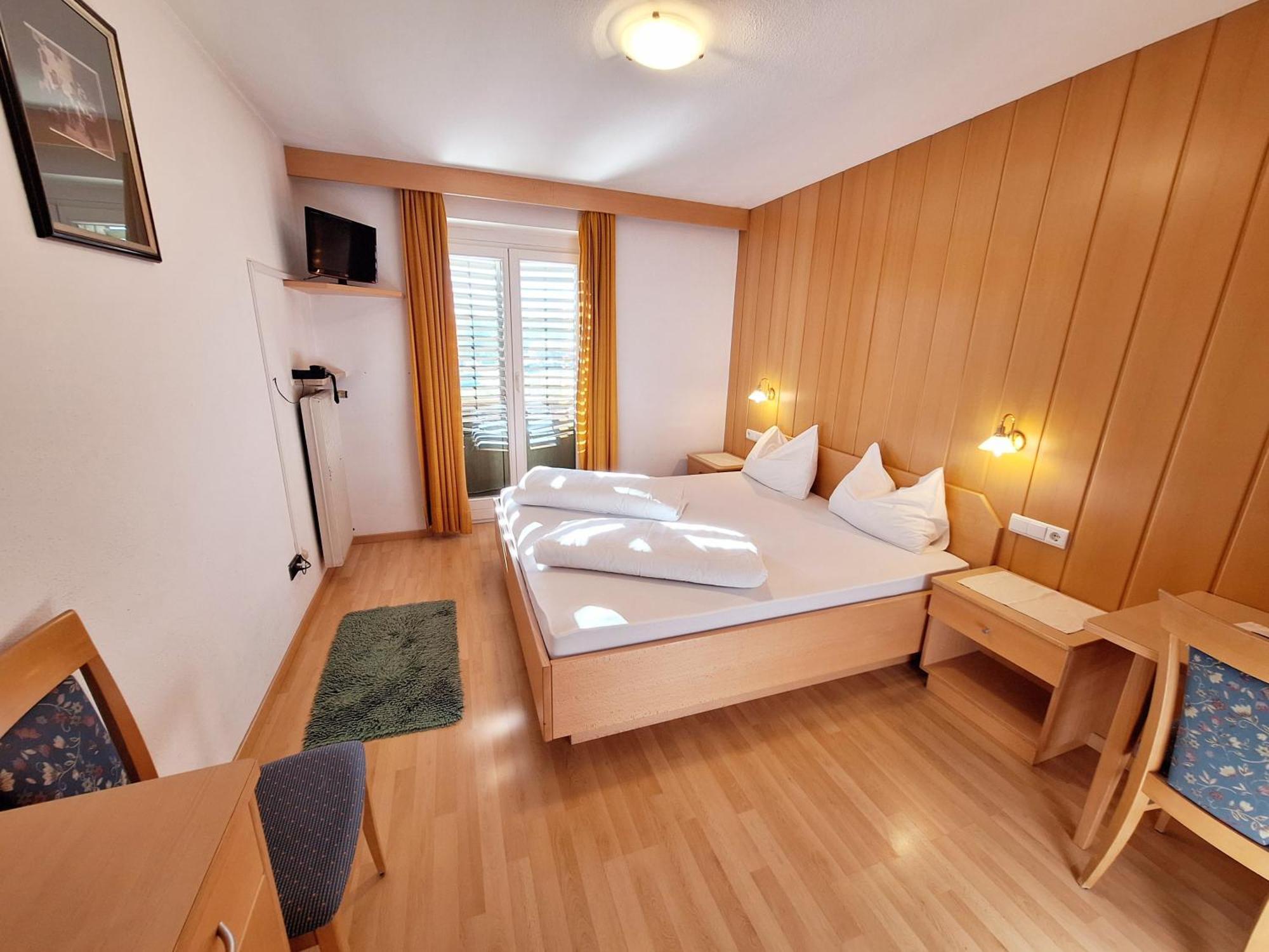 Hotel Poernbacher Olang Екстер'єр фото